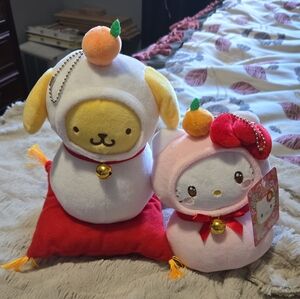 Japan Exclusive New Years Hello Kitty (NWT) And Pompompurin (NWOT)